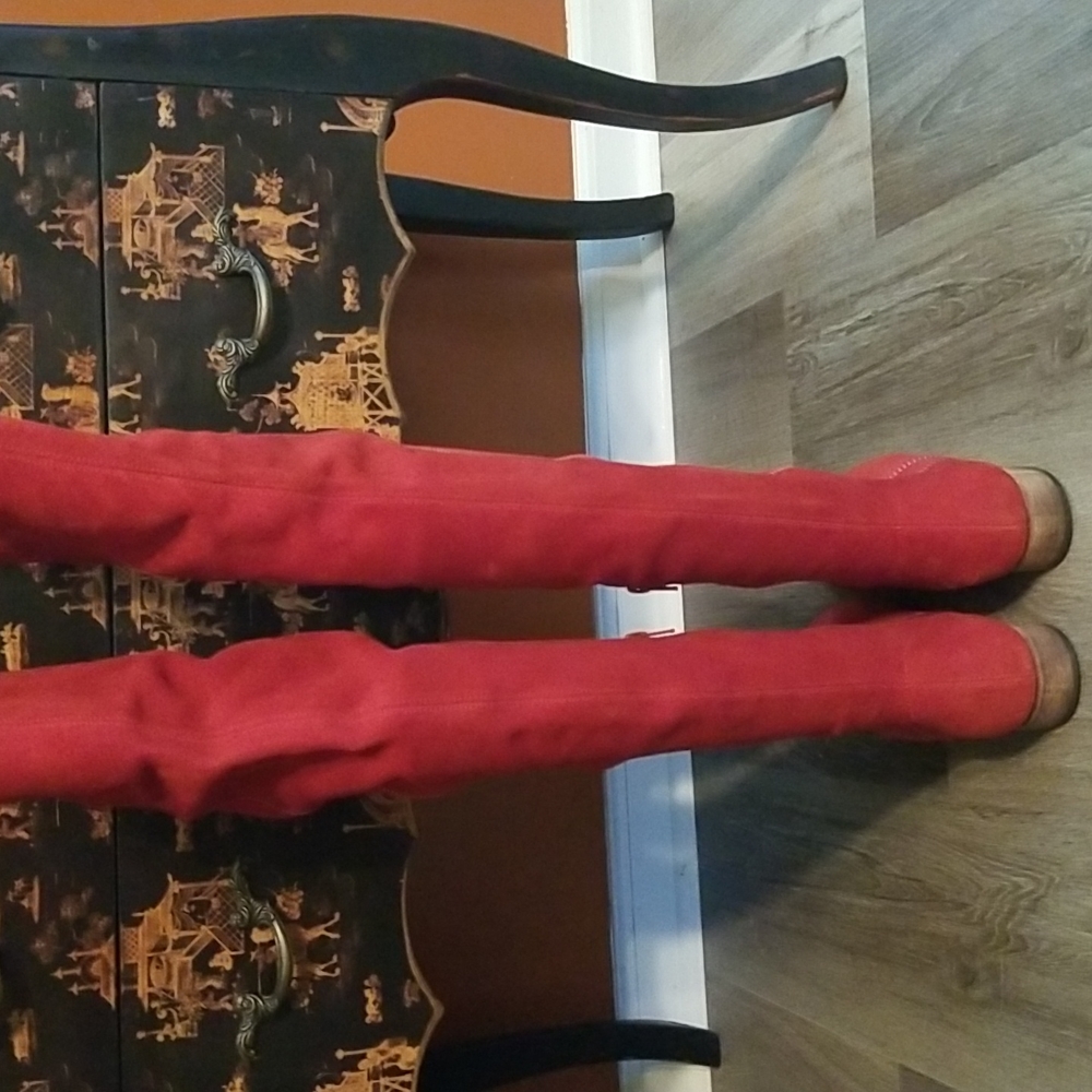 FREE PEOPLE RED GRANDEUR OVER-the knee SUEDE BOOTS Size: US 8 - Picture 4 of 5